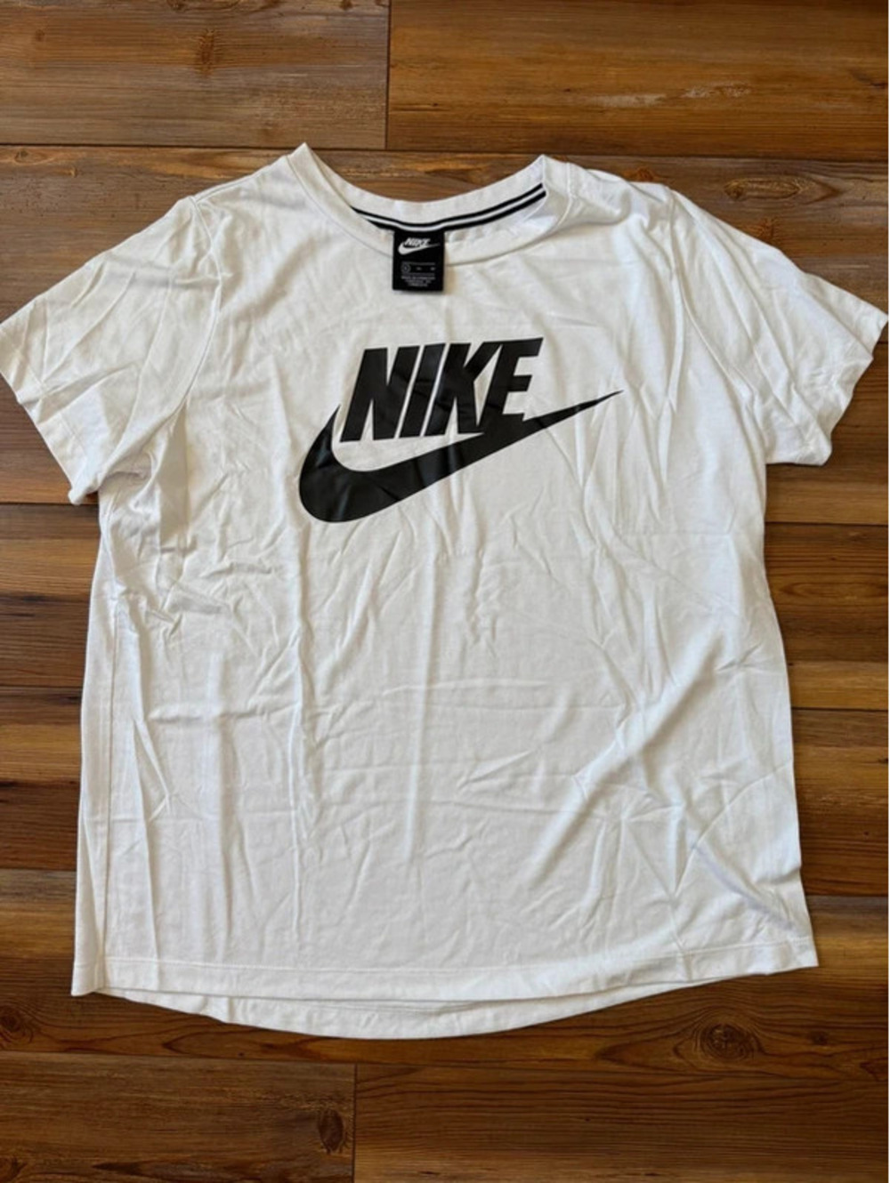 Nike women’s XL shirt
